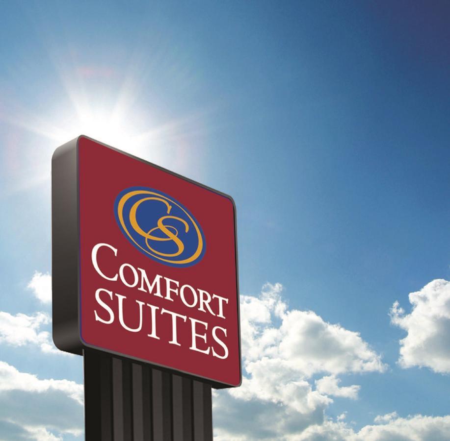 Comfort Suites Liberal Bagian luar foto